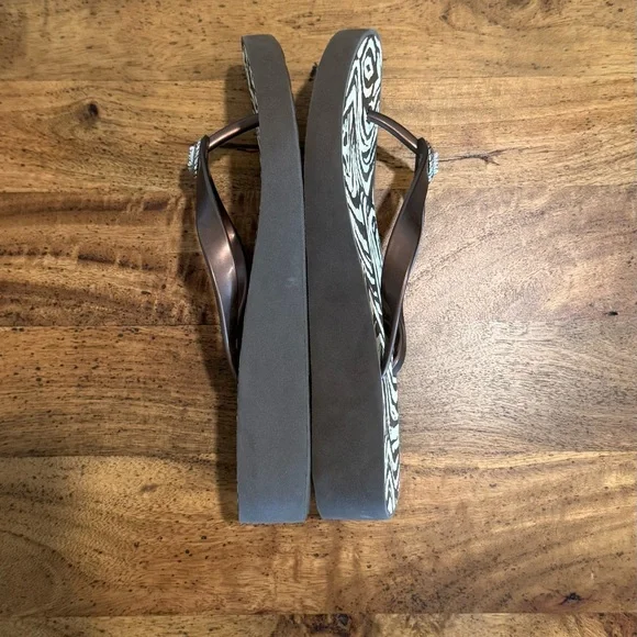 Brighton Wedge Flip Flop Sandals - Size 9 - Picture 4 of 12